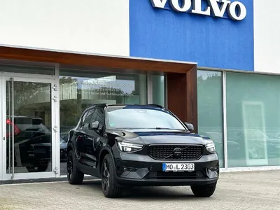 Volvo Volvo XC40 B3 Plus Black Edition im Auto Abo von LeasingTime