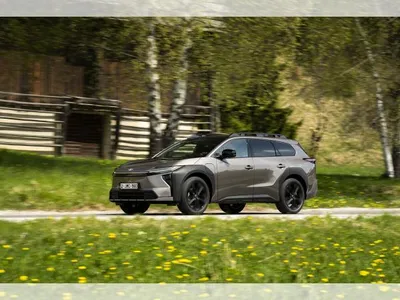 Toyota Toyota bZ4X Touring Teamplayer im Leasing von LeasingMarkt.de