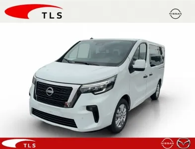 Nissan Nissan PrimaStar "Gewerbe" Kombi Tekna rot Diesel 170PS Automatik Navi, Klima 8 Sitzer sofort verfügbar im Auto Abo von LeasingTime