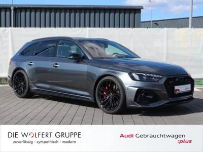 Audi Audi RS4 Avant RS-SPORTABGASANLAGE*PANO*B&O*ACC*360° im Auto Abo von LeasingMarkt.de