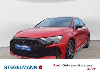 Audi Audi RS3 Limousine Facelift CARBON HD-MATRIX PANO ACC 280KM/H im Auto Abo von LeasingMarkt.de
