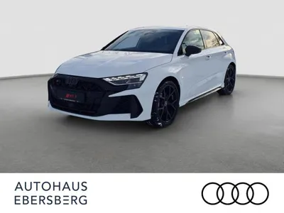 Audi Audi RS3 Sportback quattro HUD Virtual Kamera im Leasing von LeasingMarkt.de