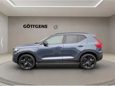 Volvo Volvo XC40 B3 Plus Black Edition LED 20LM NAVI H&K FSH im Auto Abo von LeasingMarkt.de
