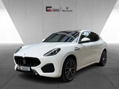 Maserati Maserati Grecale 5-Jahre Garantie / Hier fängt Luxus an! Neuwagenaktion! im Auto Abo von LeasingMarkt.de