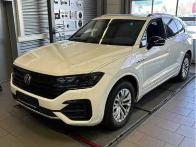 VW Volkswagen Touareg 3.0 TDI R-Line 4M AHK Stdhzg Pano Luft im Auto Abo von LeasingMarkt.de