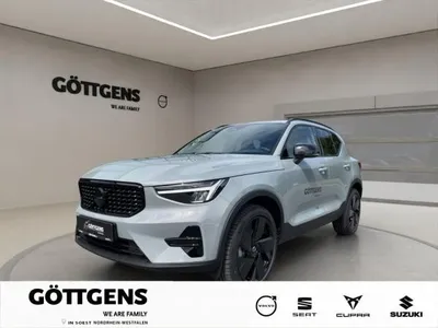 Volvo Volvo XC40 B3 Plus Black Edition LED 20LM NAVI H&K FSH im Auto Abo von LeasingMarkt.de