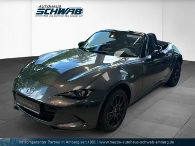 Mazda Mazda MX-5 2ST 1.5L SKYACTIV-G 132 6MT RWD HOMURA 2ST 1.5L SKYACTIV-G 132 6MT RWD HOMURA im Auto Abo von LeasingMarkt.de