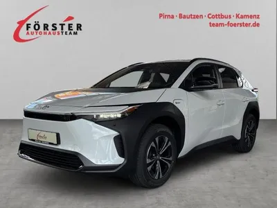 Toyota Toyota bZ4X 🔌Teamplayer 5-Türer 4x2 in platinum-weiß-perleffekt  📢 im Auto Abo von LeasingMarkt.de