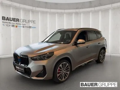 BMW BMW X1 sDrive20i M Sport UPE 63.250,- AHK Sportpaket AD AHK-klappbar Panorama Navi digitales im Auto Abo von LeasingMarkt.de