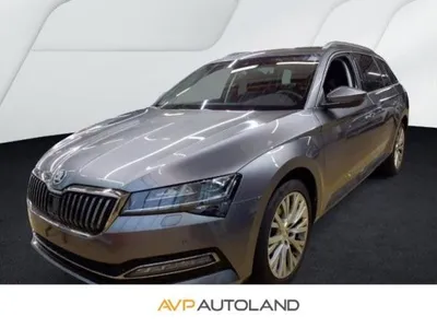 Skoda Skoda Superb COMBI 2.0 TDI DSG STYLE AHK | NAVI | LED im Auto Abo von LeasingMarkt.de