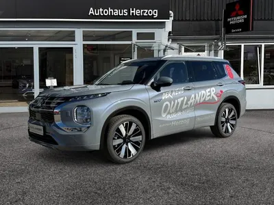 Mitsubishi Mitsubishi Outlander 2.4 PHEV TOP ⚡ 8 Jahre Garantie ⚡ im Auto Abo von LeasingMarkt.de