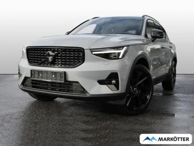 Volvo Volvo XC40 B3 Ultra Black Edition ❗LAGERWAGENAKTION❗SOFORT VERFÜGBAR❗ im Auto Abo von LeasingMarkt.de