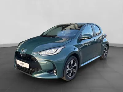 Toyota Toyota Yaris Hybrid Teamplayer inkl. Comfort Paket 🚀​Engelbart-Deal🚀 im Leasing von LeasingMarkt.de