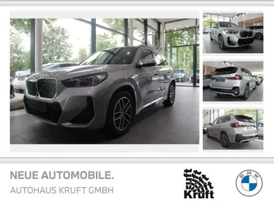 BMW BMW iX1 xDrive30 0,25%DW+MSPORT+HEAD UP+LUXURY+18LM+ELEKSI.+HARMAN/ im Auto Abo von LeasingMarkt.de