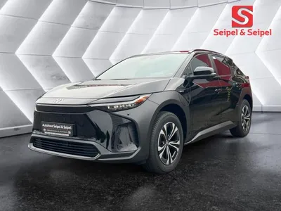 Toyota Toyota bZ4X Teamplayer - KEINE FÖRDERUNG NOTWENDIG im Auto Abo von LeasingMarkt.de