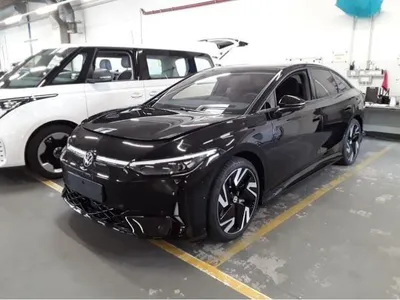 VW Volkswagen ID.7 GTX 4Mo. - Interieur und Exterieur Plus Paket + PANO / 8-fach Bereift im Leasing von LeasingMarkt.de