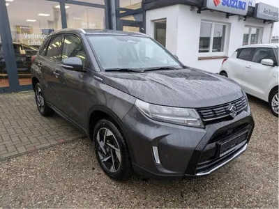 Suzuki Suzuki Vitara COMFORT+ Facelift,Panoramadach,Sitzheizung, Allrad,Alufelgen,Alcantara im Auto Abo von LeasingMarkt.de