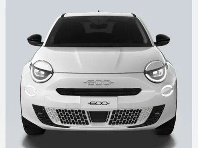 Fiat Fiat 600 Hybrid * SONDEREDITION * im Auto Abo von LeasingMarkt.de