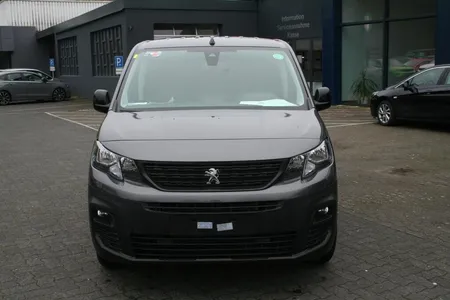 Peugeot Peugeot Partner Peugeot E-Partner L1+ Elektro 100 Sofort Verfügbar im Auto Abo von LeasingTime