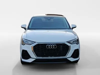 Audi Audi Q3 Sportback/ Sofort verfügbar*Haustürlieferung*LED-Schweinwerfer*Ambiente-Lichtpaket Plus*Panorama Gla im Leasing von LeasingMarkt.de