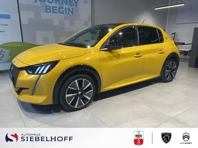 Peugeot Peugeot 208 e-208 GT Elektromotor 136 *Navi*Keyless*CAM*SHZ*Pano* im Auto Abo von LeasingMarkt.de