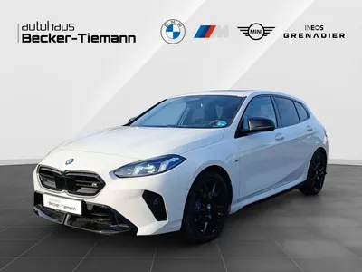BMW BMW M135 xDrive HUD Pano AHK DrivAss Prof. ParkAss+ im Leasing von Null-Leasing