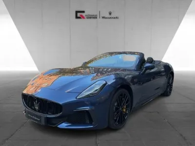 Maserati Maserati GranCabrio Offen für Emotionen: Trofeo 550PS  – Jetzt als sofort verfügbarer Lagerwagen leasen! im Auto Abo von LeasingMarkt.de