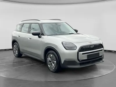 MINI MINI Countryman Elektro Essential Trim 150 - inkl. Haustürlieferung im Leasing von LeasingMarkt.de
