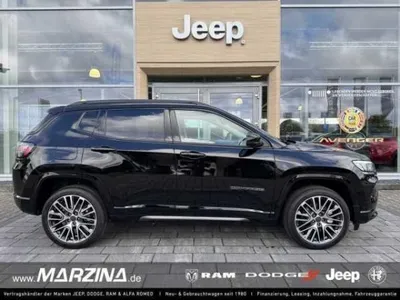 Jeep Jeep Compass 1.5 E Hybrid Summit Voll Premium Techno im Auto Abo von LeasingMarkt.de