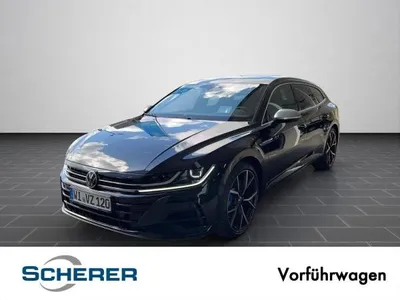 VW Volkswagen Arteon Shootingbrake R 2,0 l TSI OPF 4MOTION DSG PANO NAVI LEDER im Auto Abo von LeasingMarkt.de