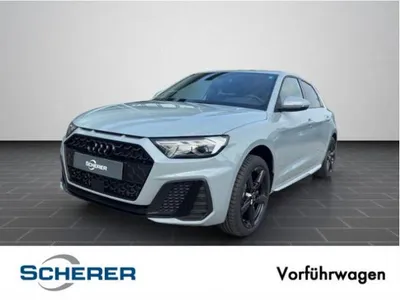 Audi Audi A1 Sportback S line 30 TFSI S tronic*uPE: 36.855,-*LED*Komfortschlüssel*Alu 17"*zus.Winterräder*S-Sport im Auto Abo von LeasingMarkt.de