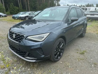 Seat Seat Arona Seat FR Black Edition 1.0 TSI 85 kW (116 PS) 7-Gang-DSG im Auto Abo von Faaren
