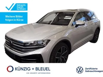 VW Volkswagen Touareg Elegance 4Motion 3.0 eTSI e-Hybrid AHK Komfort Pano Dynaudio HUD Assistenz im Auto Abo von LeasingTime