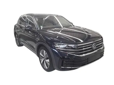 VW Volkswagen Touareg Elegance 3.0TDI +AHK+LUFT+ASSISTS+MEMORY+ IntNr. VOR012122 · WVGZZZCR0TD012122 · Modellcode RC834J E im Leasing von LeasingMarkt.de