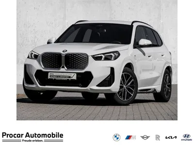 BMW BMW iX1 xDrive30 M Sport HUD ACC AHK RFK NAVI LED im Leasing von Null-Leasing