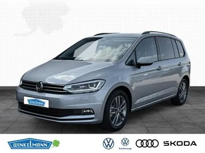 VW Volkswagen Touran 1.5 TSI ACC PDC LED Easy Open & Close-Paket im Auto Abo von LeasingMarkt.de