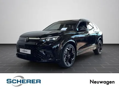 VW Volkswagen Tiguan R-Line 2,0 l TDI (150 PS), "Black Style", AHK, Pano, "Navi Discover Pro Max" , "Matrix LED IQ.Light" im Auto Abo von LeasingMarkt.de