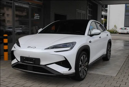 BYD BYD Sealion 7 91,3 kWh Excellence AWD im Auto Abo von CARIFY