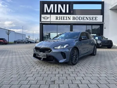 BMW BMW M135i Limousine * >23%* M Perfomance Deals * im Leasing von LeasingMarkt.de