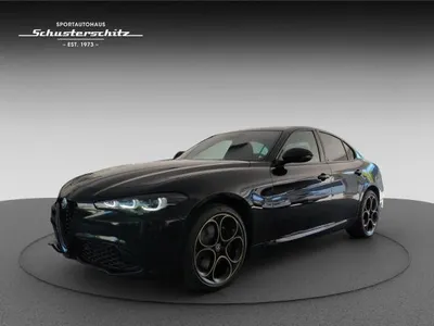 Alfa Romeo Alfa Romeo Giulia INTENSA 2.0 Turbo 206kW 280 PS AT8-Q4 im Auto Abo von LeasingMarkt.de