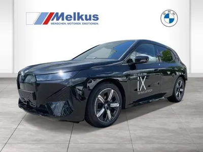 BMW BMW ix xDrive45 - Facelift - Driving Assistent Professional -  Anhängerkupplung - Lenkradheizung im Auto Abo von LeasingMarkt.de