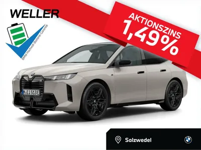 BMW BMW iX M70 xDrive 2-ACHS AHK B&W SkyLo DAPro 360° im Leasing von Null-Leasing