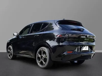 Alfa Romeo Alfa Romeo Tonale Intensa Ibrida 48V-Hybrid 1.5 VGT 160PS Panorama im Auto Abo von LeasingMarkt.de