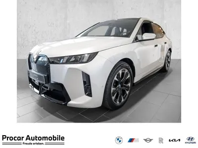 BMW BMW ix iX xDrive45 0,25%Versteu. MSport SkyLounge DAPro 360° im Leasing von LeasingTime