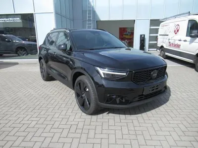Volvo Volvo XC40 Black Edition Ultra B3 *Lagerwagen Aktion* im Auto Abo von LeasingMarkt.de