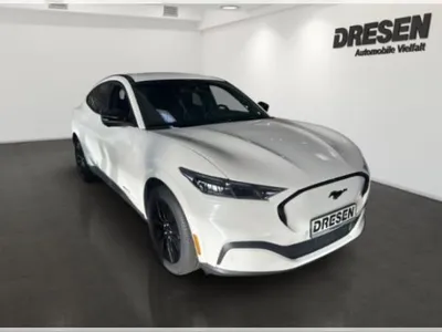 Ford Ford Mustang Mach-E im Auto Abo von LeasingMarkt.de