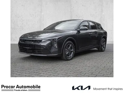 Kia Kia Ceed bewährt im Herzen - neu im Namen NEW K4 im Leasing von Null-Leasing