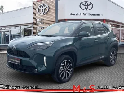 Toyota Toyota Yaris Cross 1.5 Hybrid Teamplayer + Safety+ Winterpaket im Leasing von LeasingMarkt.de