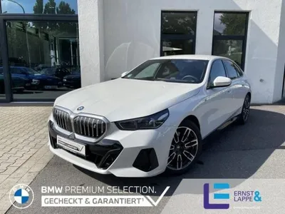 BMW BMW i5 eDrive40 Limo M Sport || Autobahnass B&W 360° im Auto Abo von LeasingTime