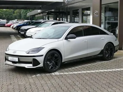 Hyundai Hyundai IONIQ 6 77,4 kWh 4WD First Edition POWERLEASING 395 €/M im Auto Abo von LeasingMarkt.de